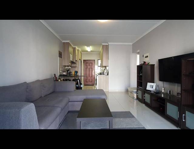 2 BEDROOM APARTMENT FOR SALE IN FAIRLEAD